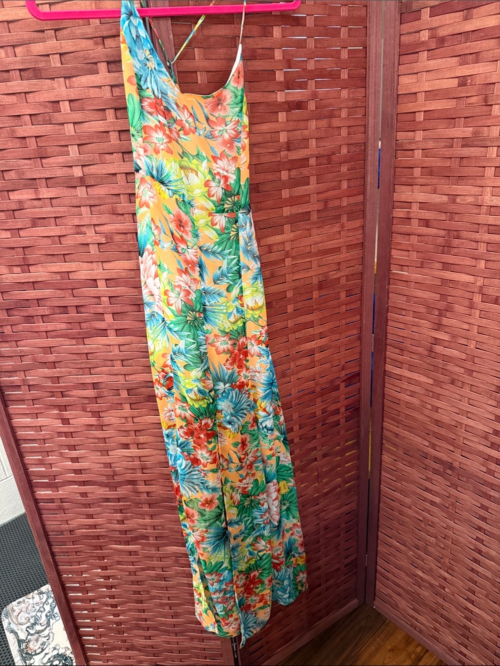 Tropical Floral Maxi Dress 🌺🌴